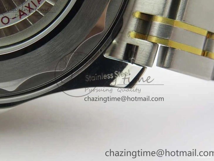 1103 MultiPurpose 2018 Seamaster Diver 300M SS YG VSF 1:1 Best Edition YG Bezel Black Dial on SS YG Bracelet A 7937